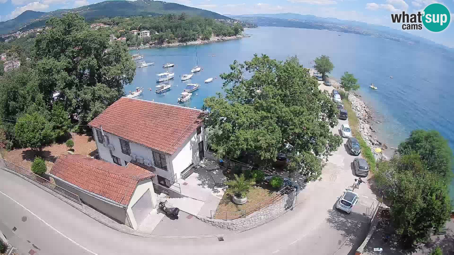 Ika Harbor Webcam – LIVE View of the Harbor and Opatija Lights