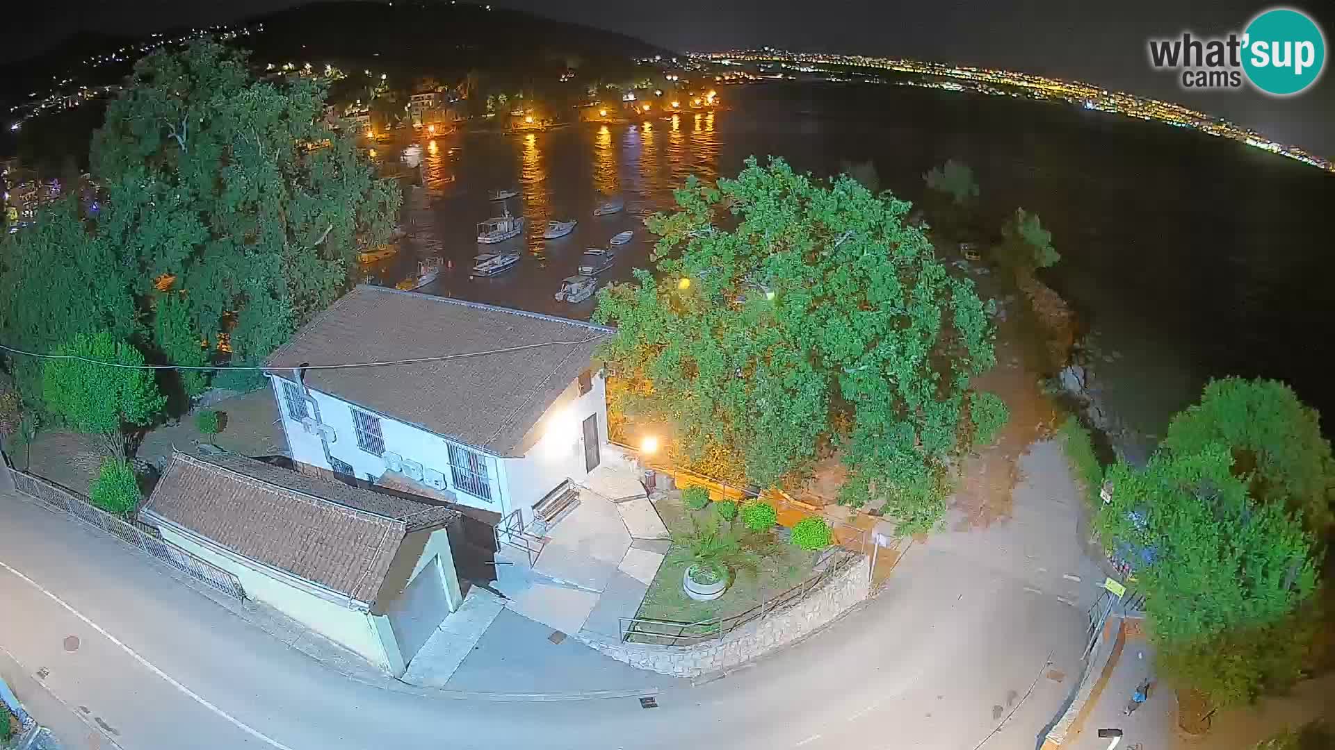 Webcam puerto de Ika – Vista en directo y luces de Opatija