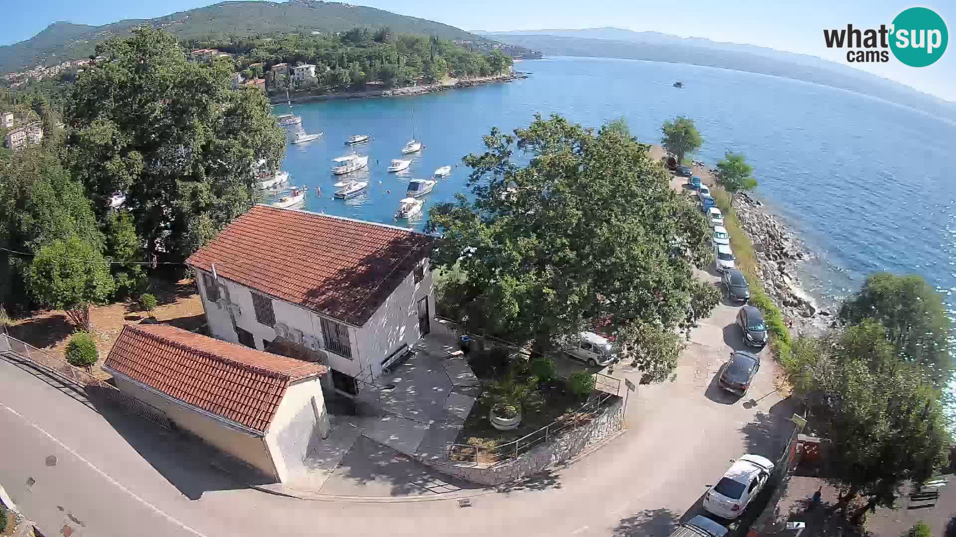 Ika Harbor Webcam – LIVE View of the Harbor and Opatija Lights