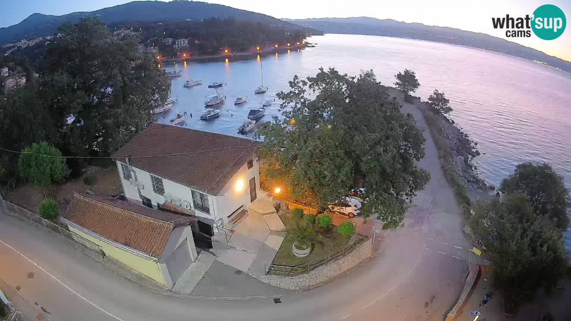 Webcam puerto de Ika – Vista en directo y luces de Opatija