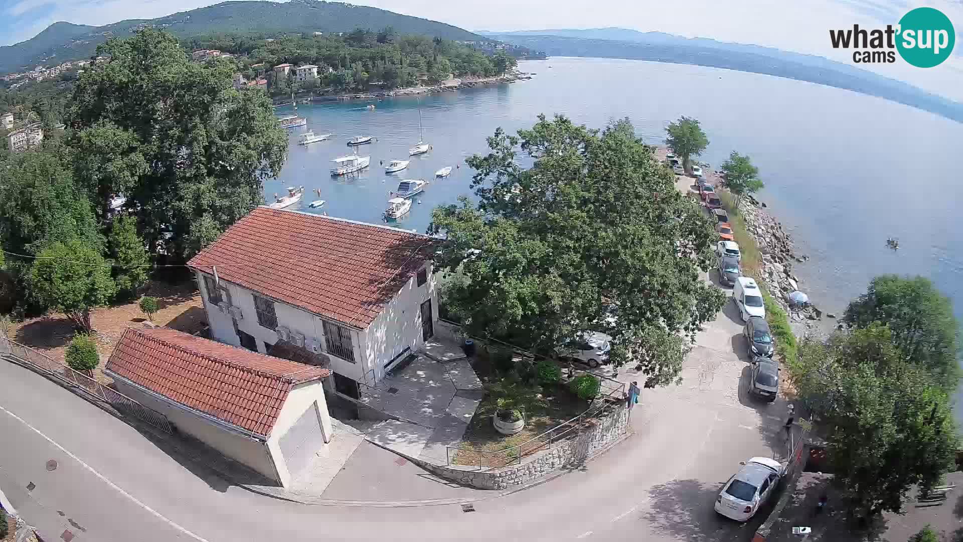Ika Harbor Webcam – LIVE View of the Harbor and Opatija Lights