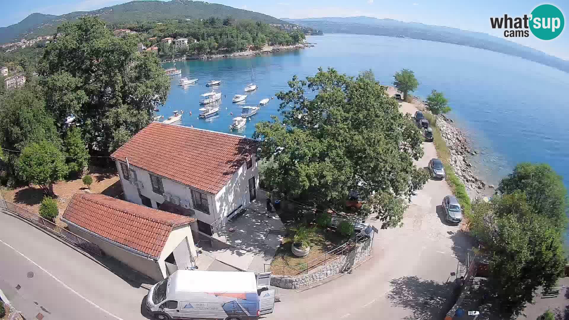 Ika Harbor Webcam – LIVE View of the Harbor and Opatija Lights