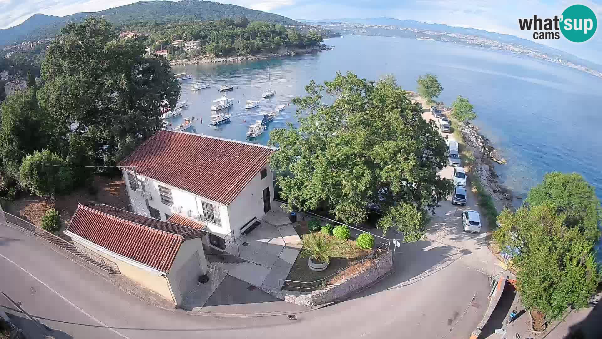 Ika Harbor Webcam – LIVE View of the Harbor and Opatija Lights