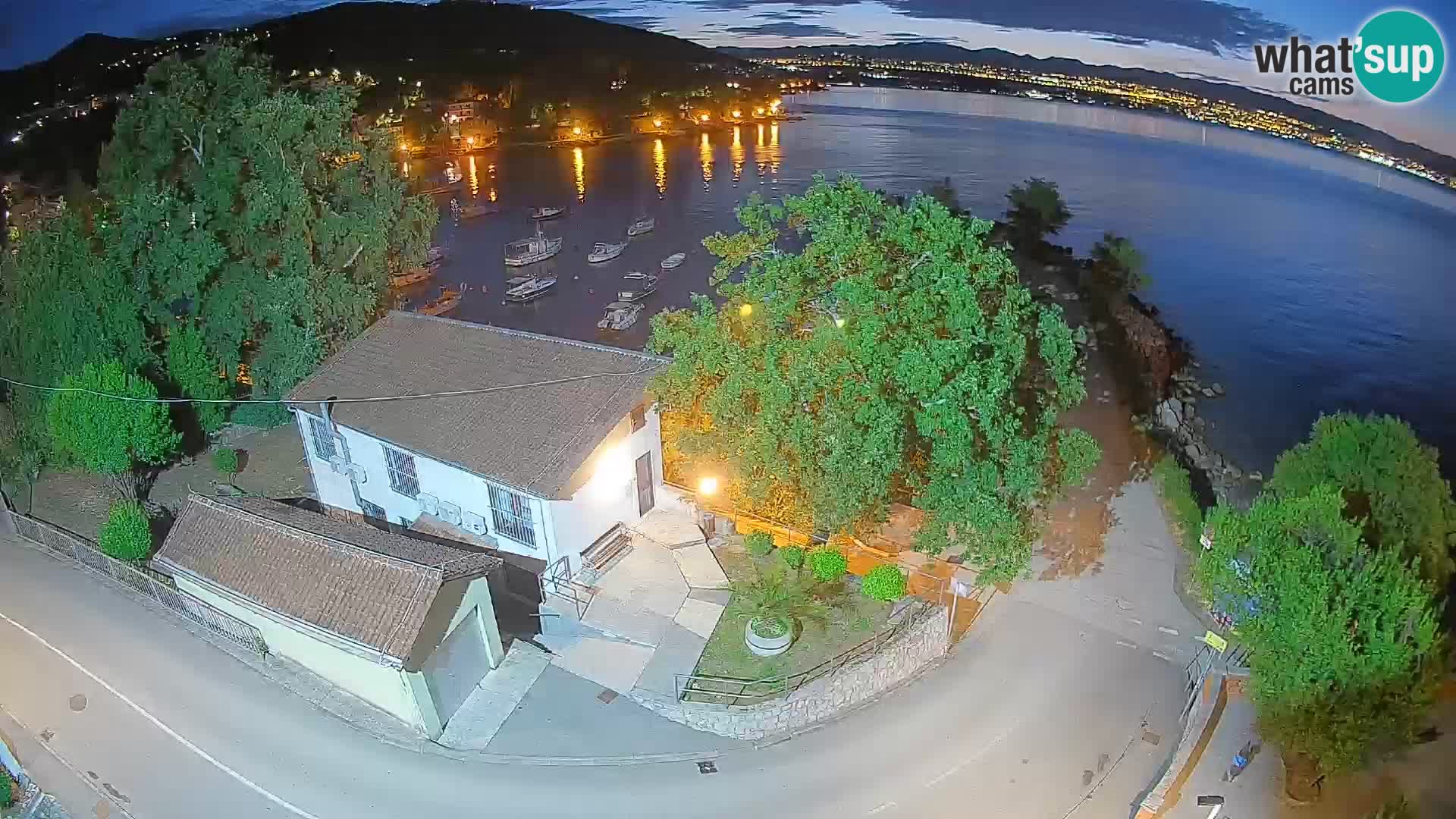 Webcam Ika Hafen – LIVE Blick auf den Hafen und die Lichter von Opatija