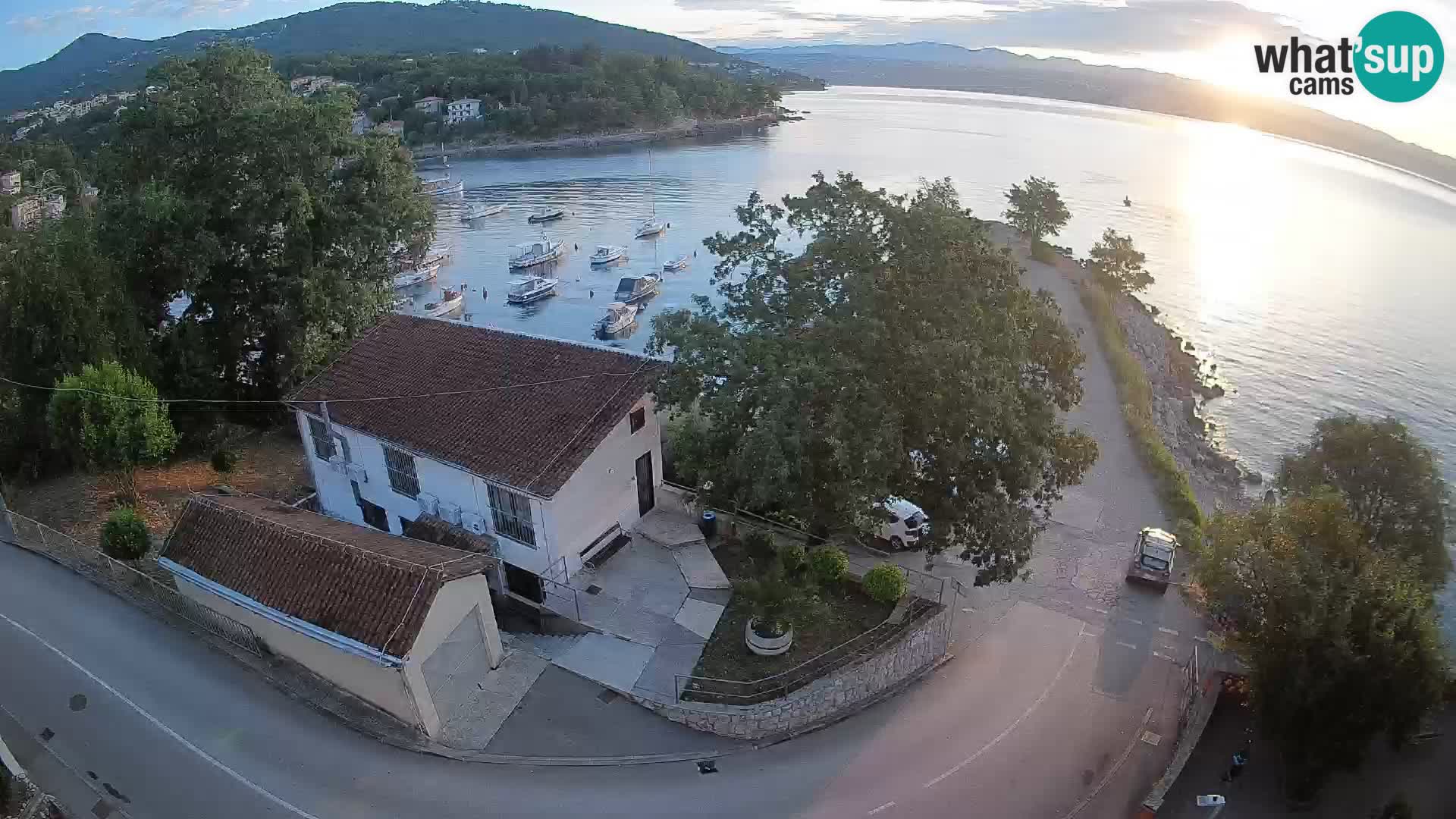 Webcam puerto de Ika – Vista en directo y luces de Opatija
