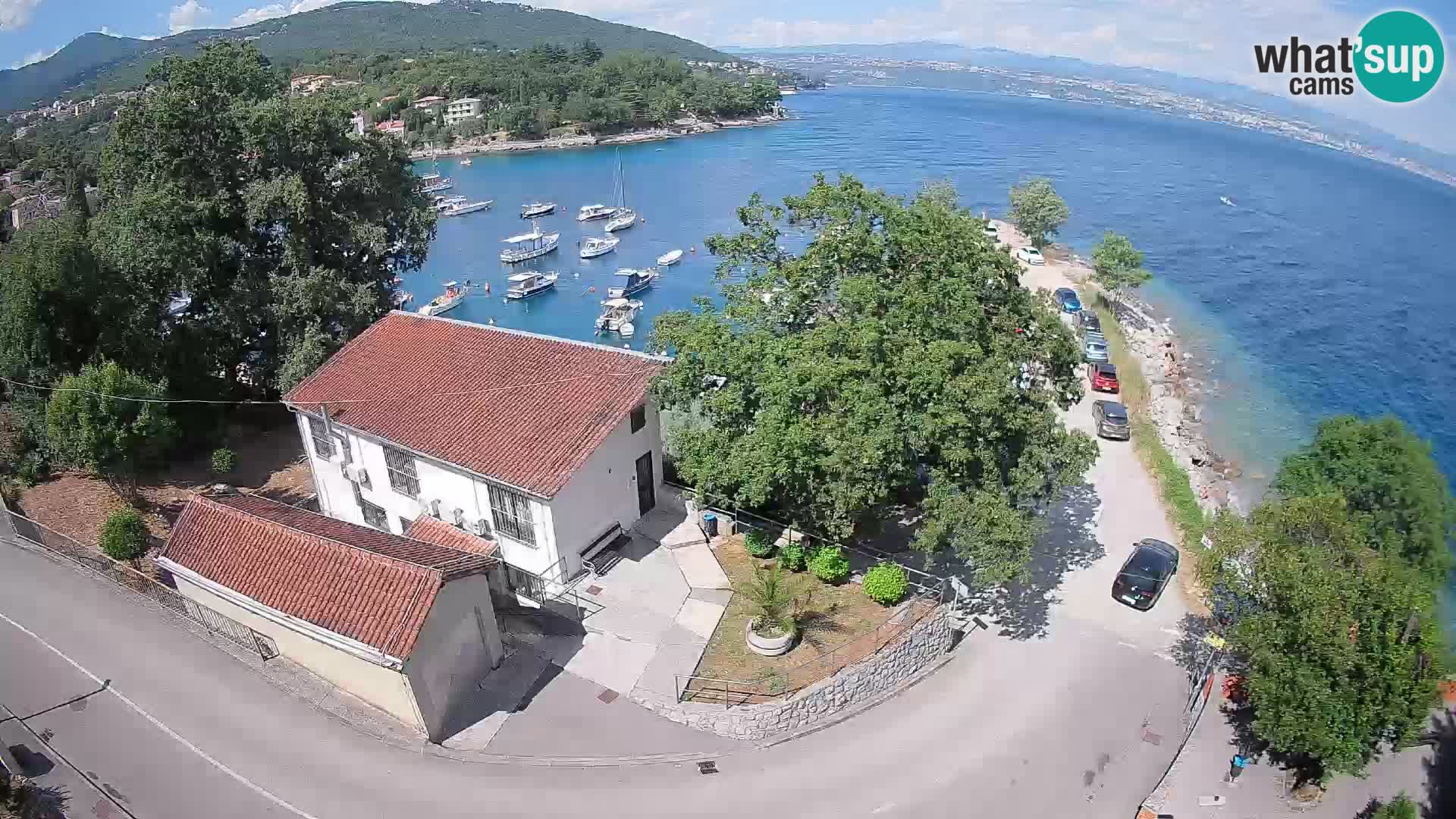 Ika Harbor Webcam – LIVE View of the Harbor and Opatija Lights