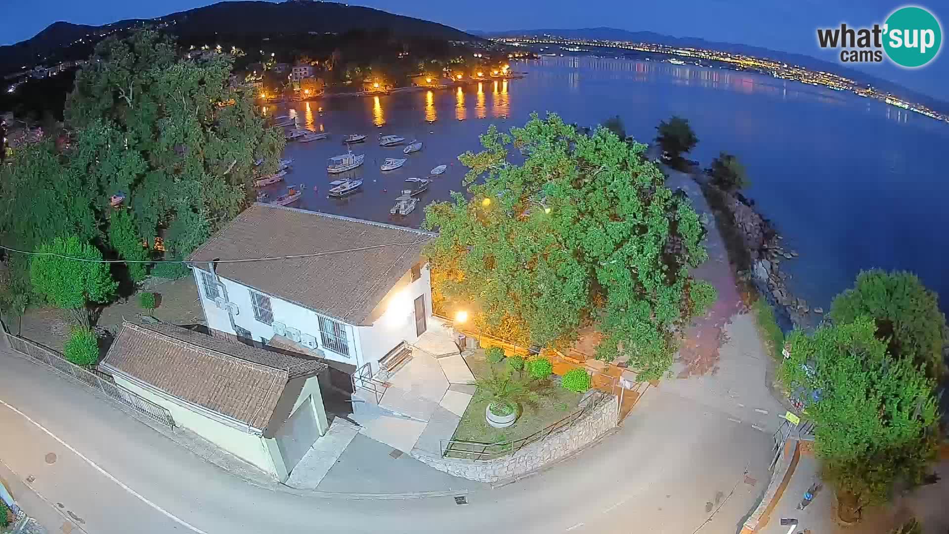Webcam porto Ika – Vista LIVE sul porto e le luci di Opatija
