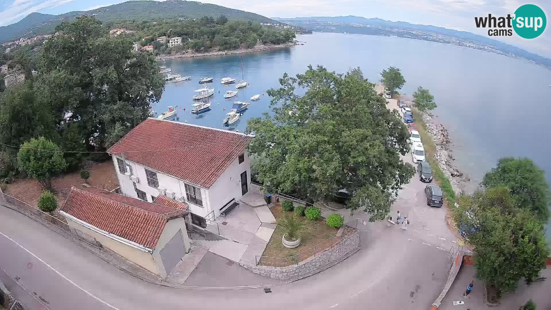Ika Harbor Webcam – LIVE View of the Harbor and Opatija Lights