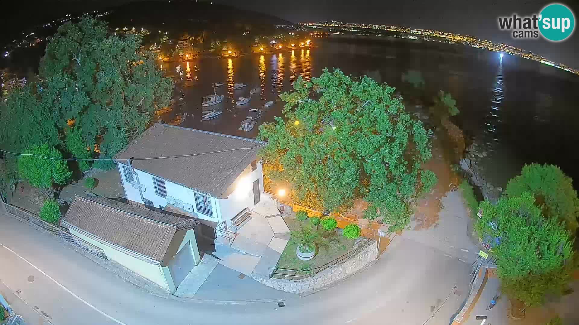 Webcam puerto de Ika – Vista en directo y luces de Opatija