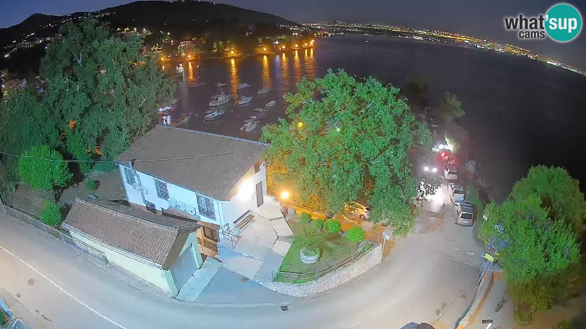 Webcam puerto de Ika – Vista en directo y luces de Opatija