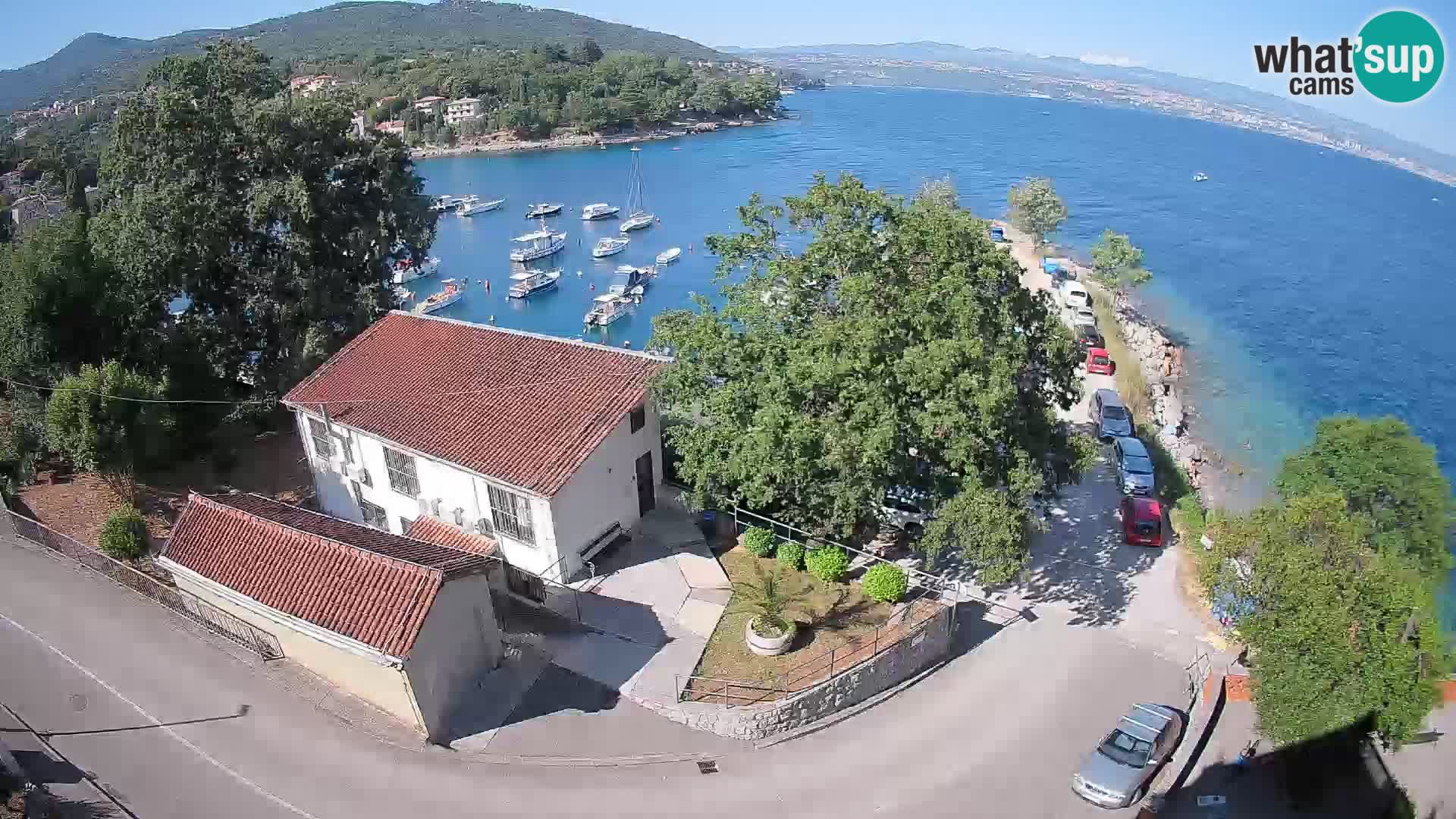 Ika Harbor Webcam – LIVE View of the Harbor and Opatija Lights