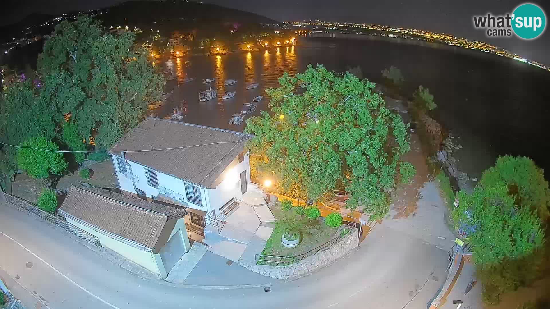 Webcam puerto de Ika – Vista en directo y luces de Opatija