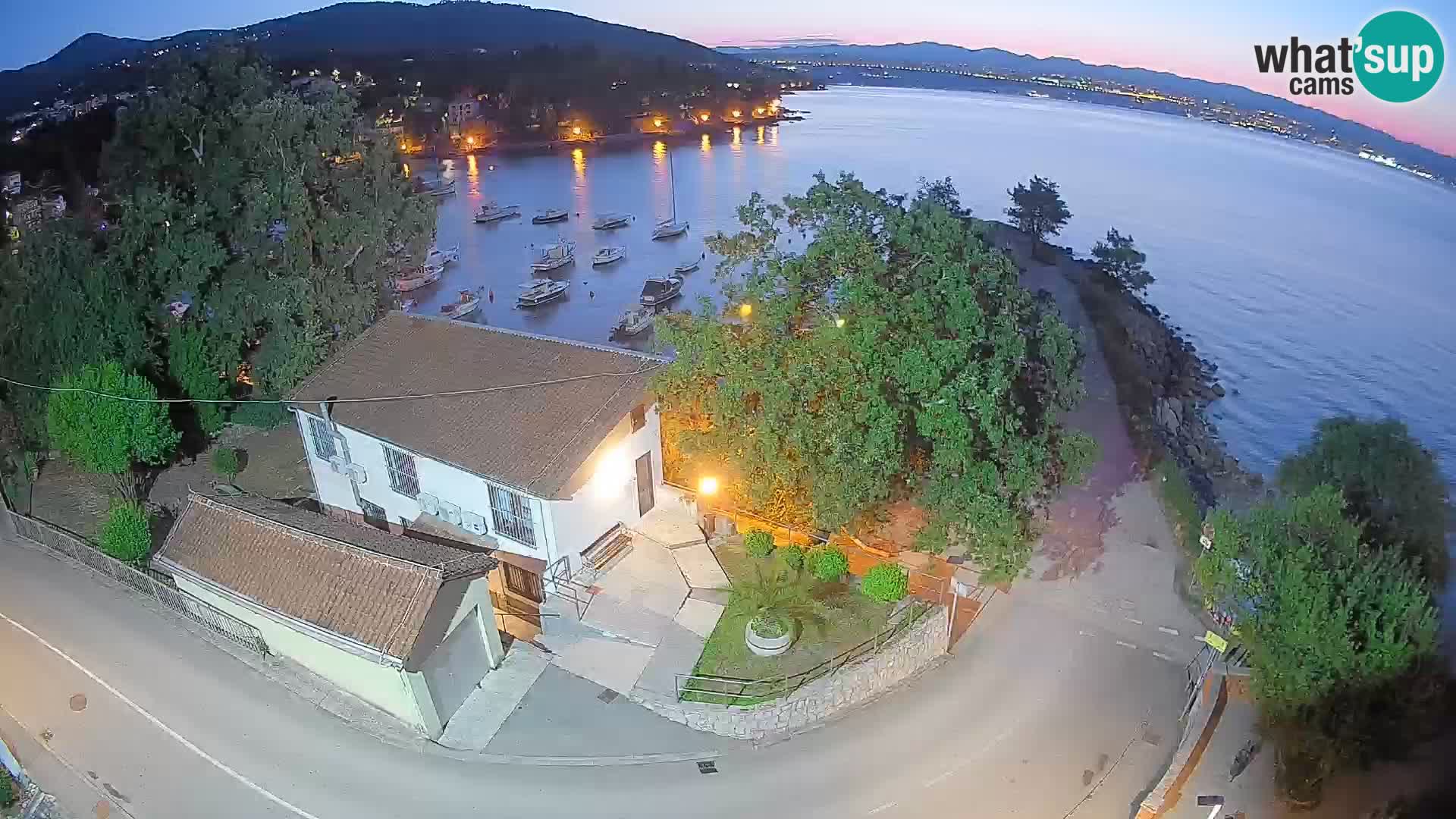Webcam porto Ika – Vista LIVE sul porto e le luci di Opatija