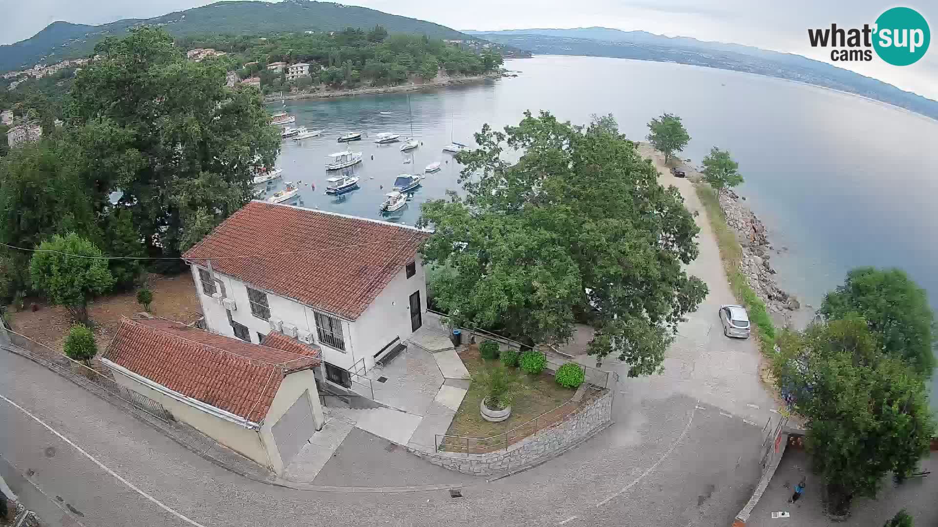 Ika Harbor Webcam – LIVE View of the Harbor and Opatija Lights