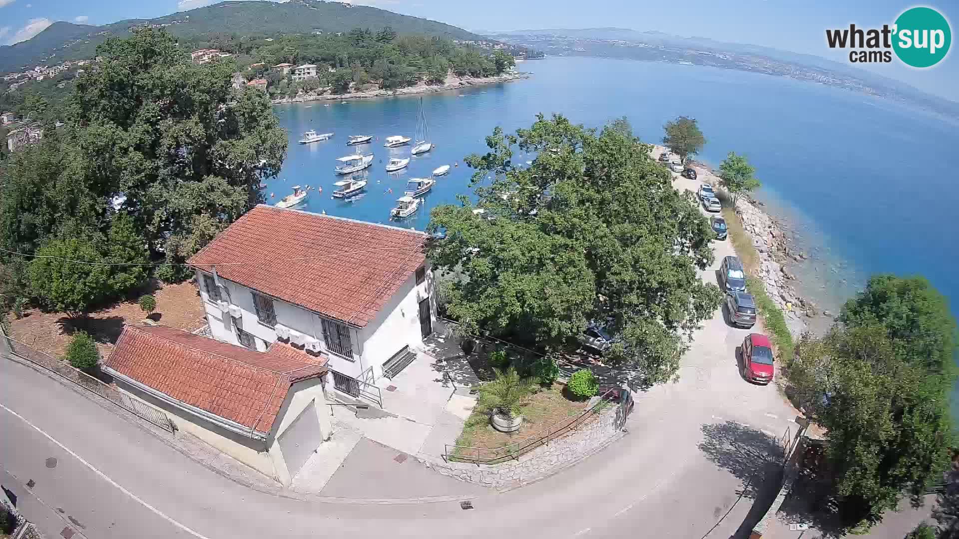 Ika Harbor Webcam – LIVE View of the Harbor and Opatija Lights