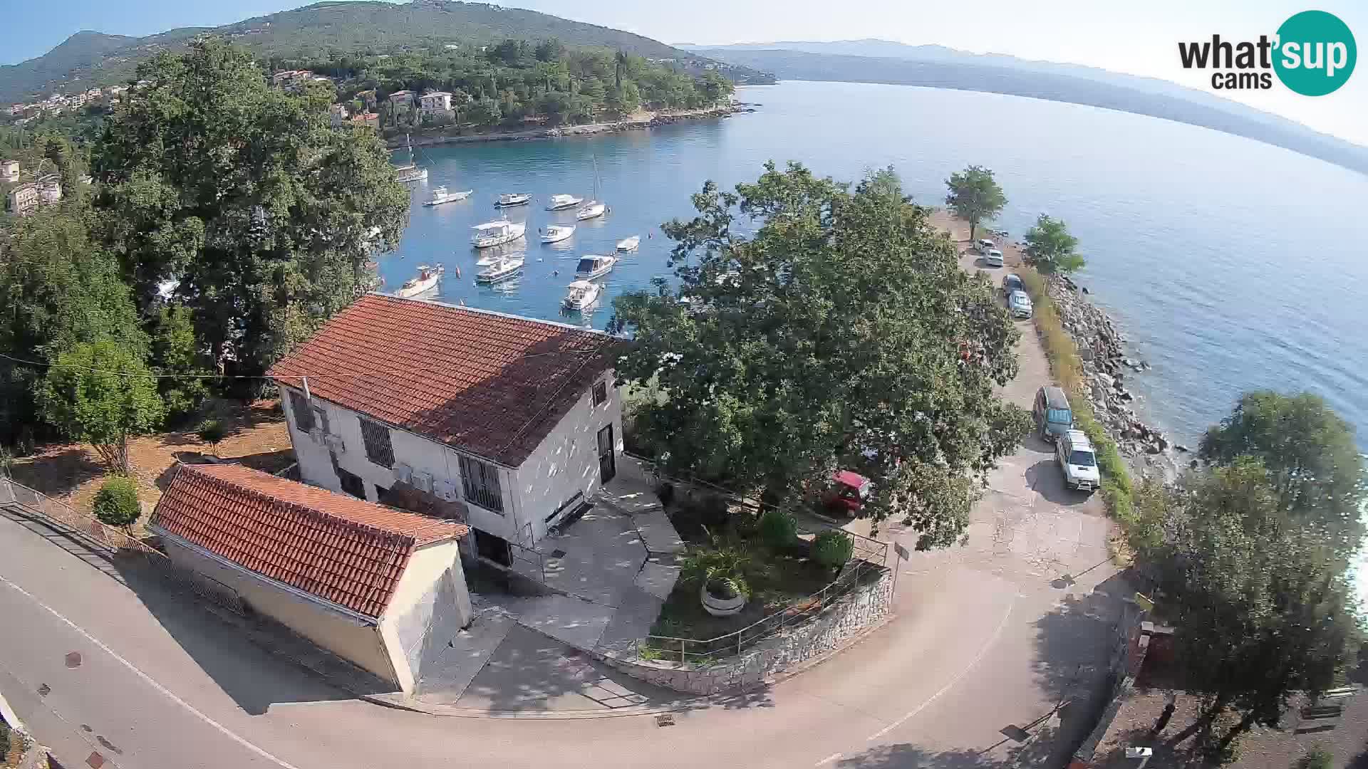 Ika Harbor Webcam – LIVE View of the Harbor and Opatija Lights