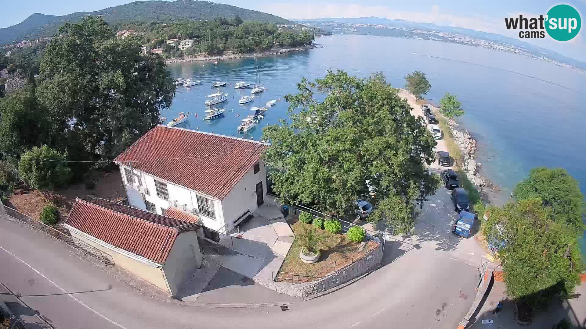 Ika Harbor Webcam – LIVE View of the Harbor and Opatija Lights
