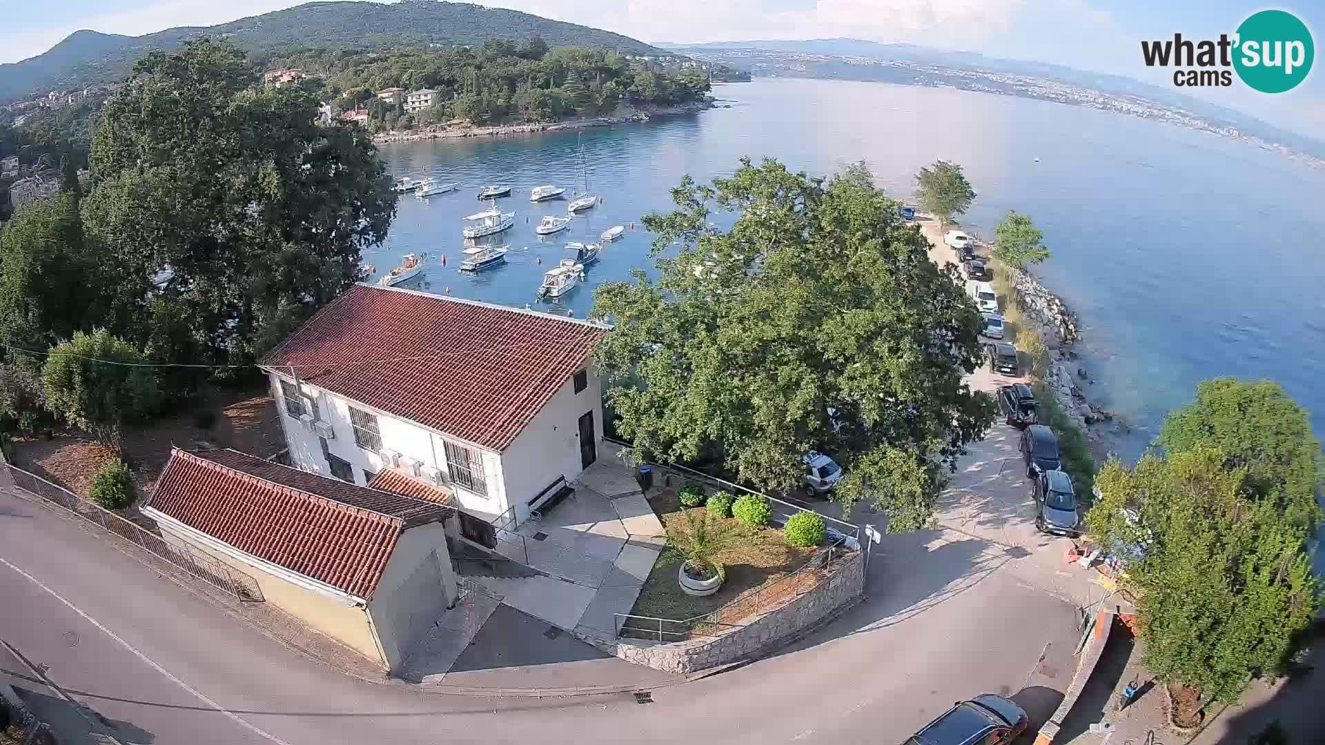 Ika Harbor Webcam – LIVE View of the Harbor and Opatija Lights