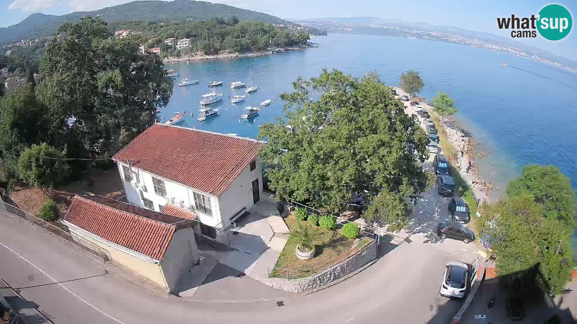 Ika Harbor Webcam – LIVE View of the Harbor and Opatija Lights