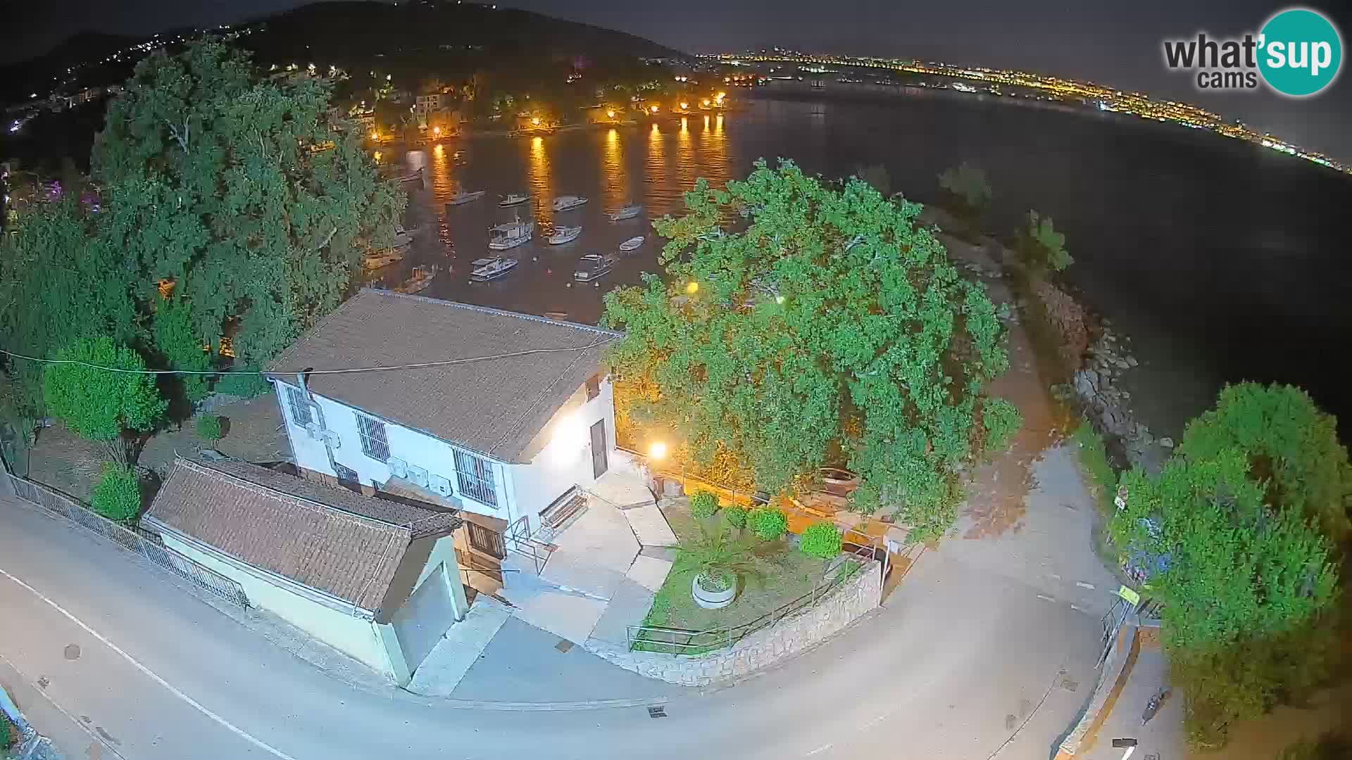 Webcam Ika Hafen – LIVE Blick auf den Hafen und die Lichter von Opatija