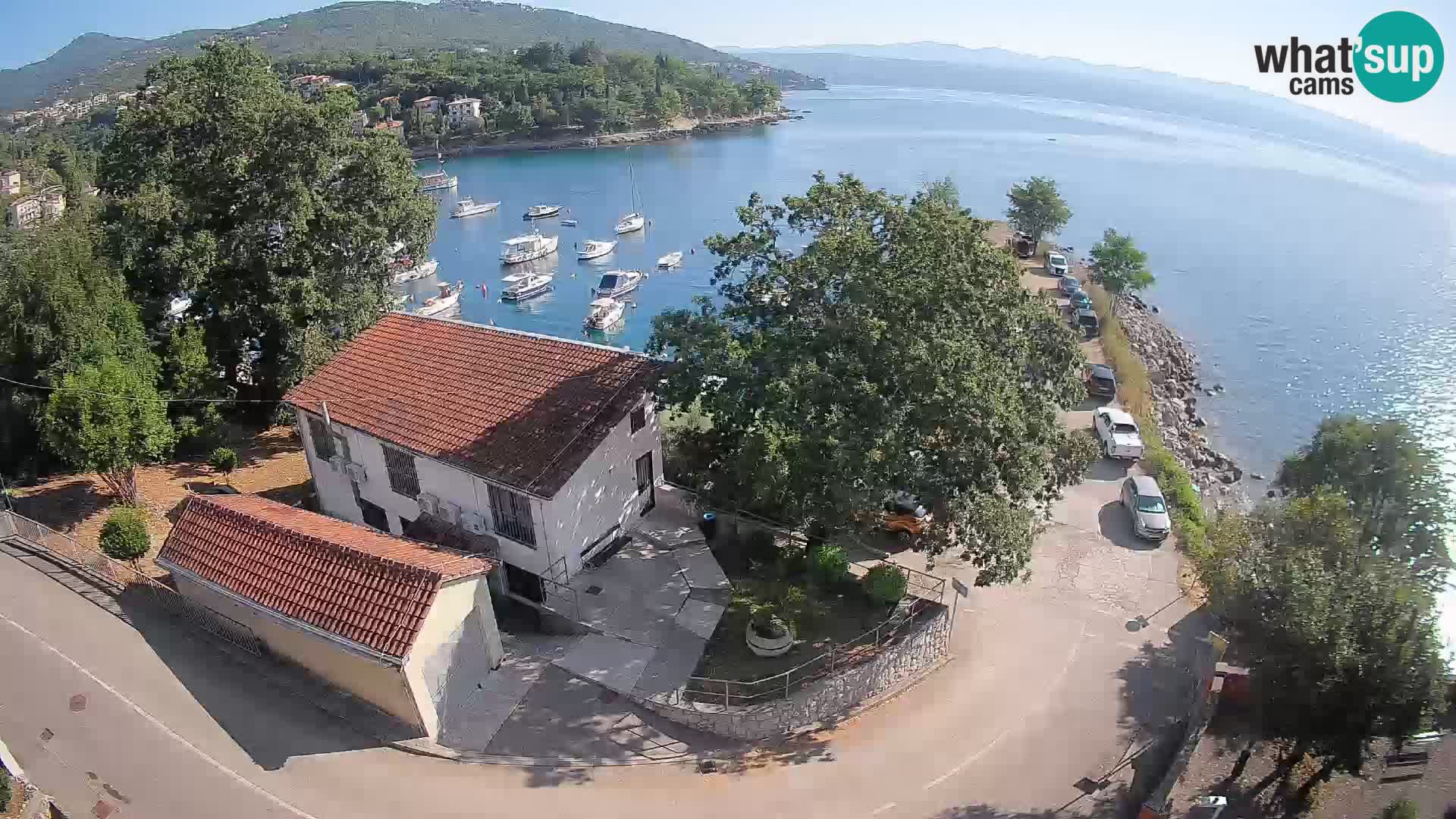 Ika Harbor Webcam – LIVE View of the Harbor and Opatija Lights