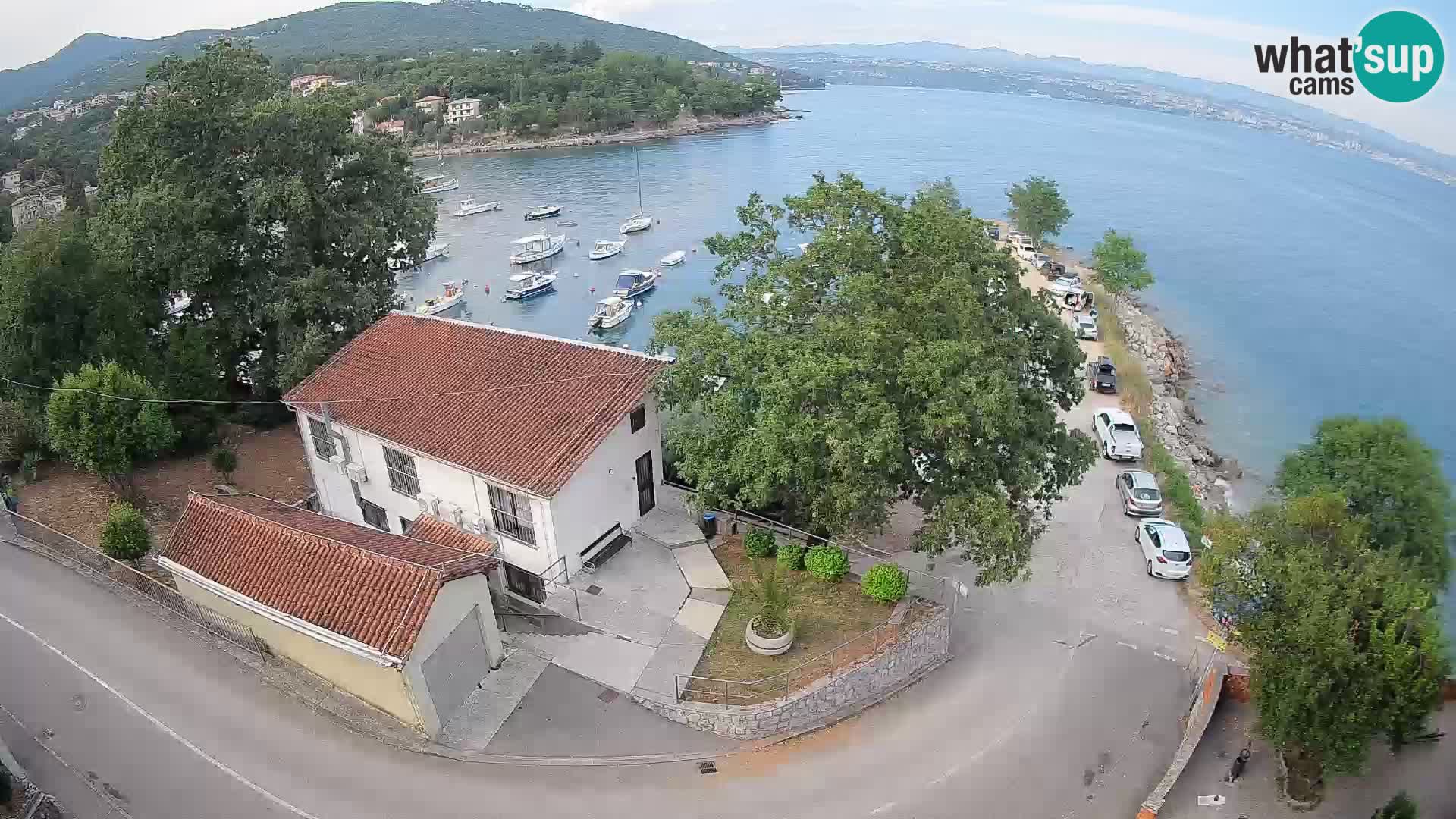 Ika Harbor Webcam – LIVE View of the Harbor and Opatija Lights