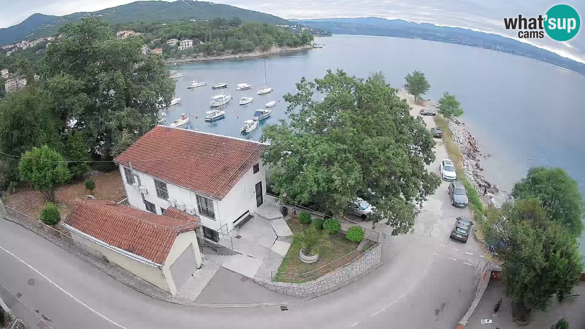 Ika Harbor Webcam – LIVE View of the Harbor and Opatija Lights