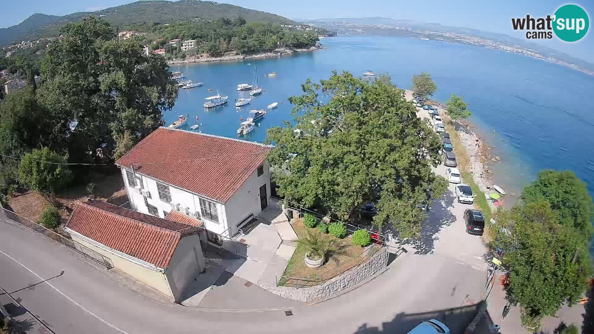 Ika Harbor Webcam – LIVE View of the Harbor and Opatija Lights