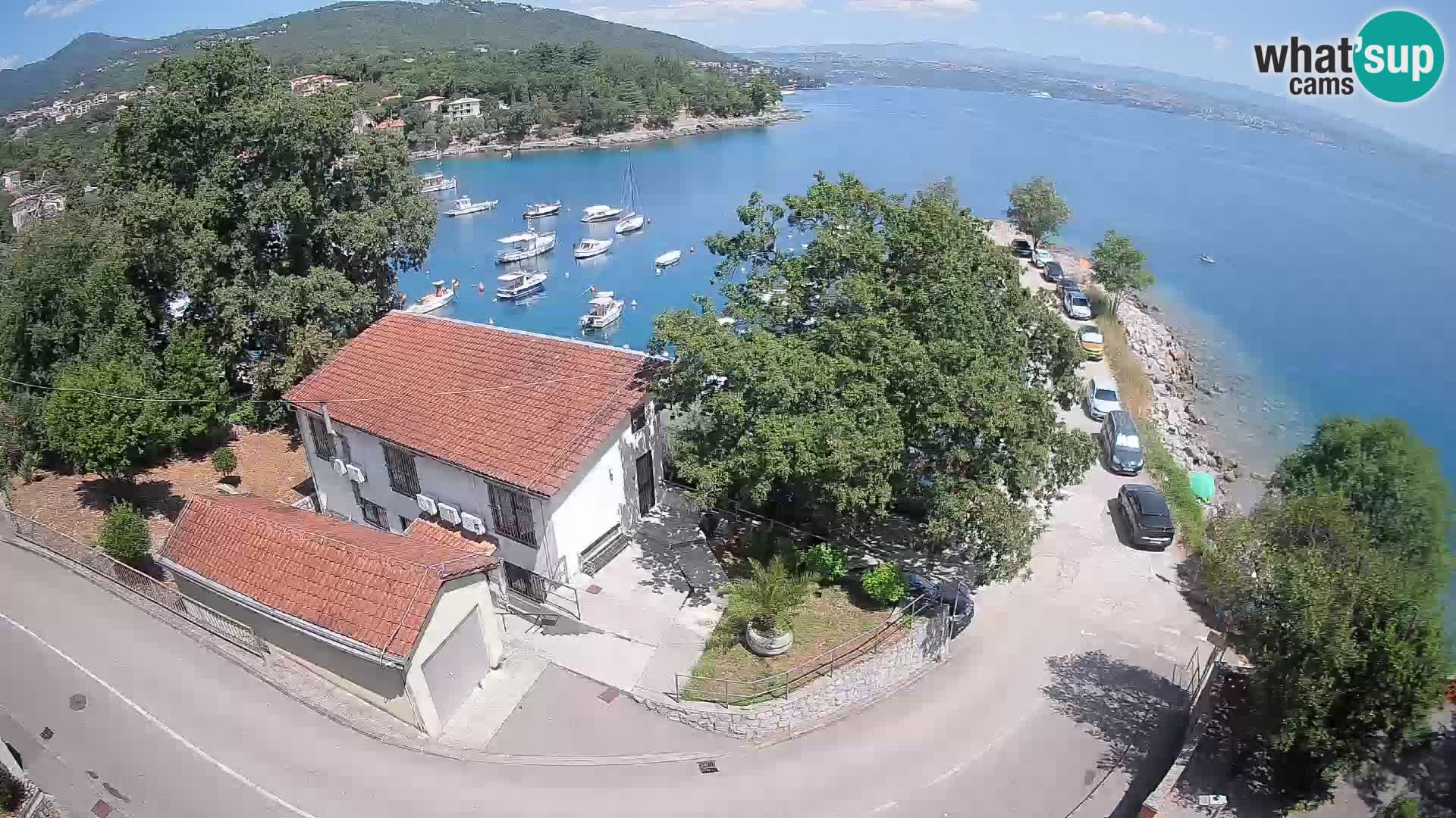 Ika Harbor Webcam – LIVE View of the Harbor and Opatija Lights