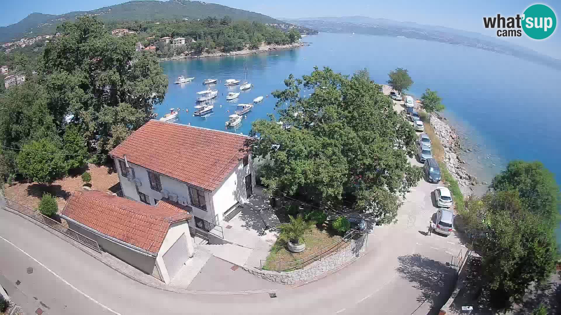 Ika Harbor Webcam – LIVE View of the Harbor and Opatija Lights