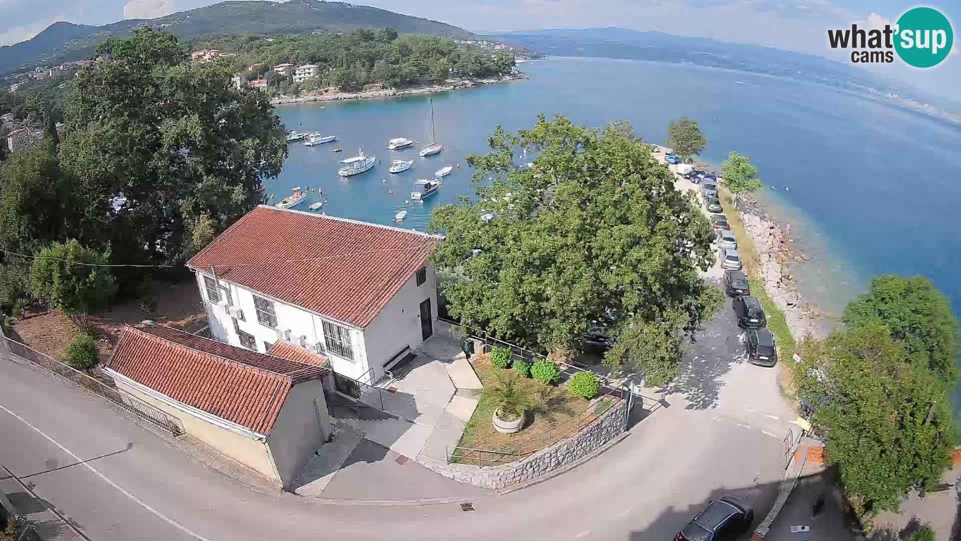 Ika Harbor Webcam – LIVE View of the Harbor and Opatija Lights