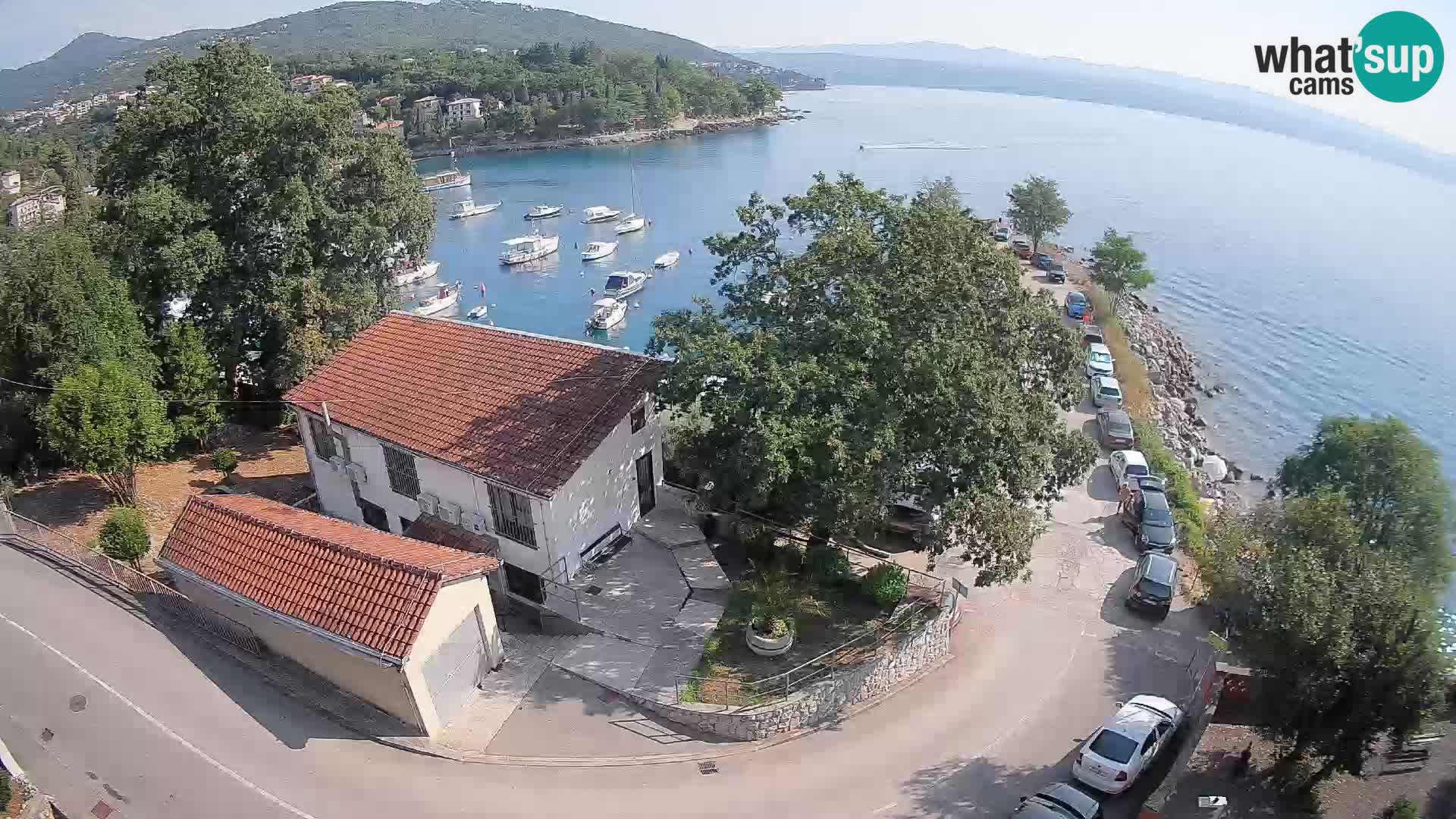 Ika Harbor Webcam – LIVE View of the Harbor and Opatija Lights