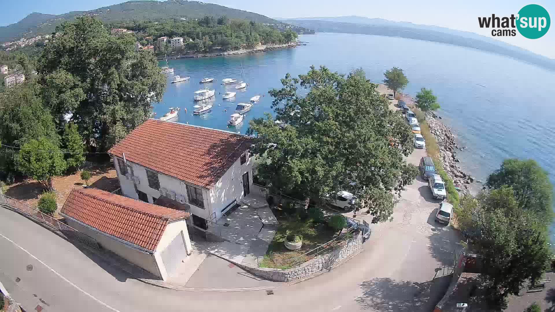 Ika Harbor Webcam – LIVE View of the Harbor and Opatija Lights