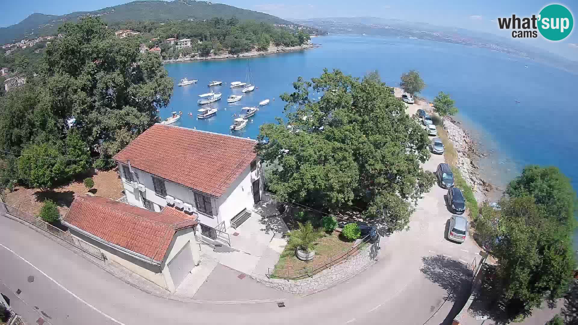 Ika Harbor Webcam – LIVE View of the Harbor and Opatija Lights