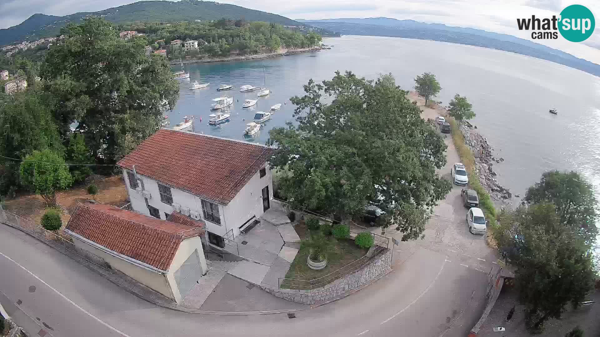 Ika Harbor Webcam – LIVE View of the Harbor and Opatija Lights