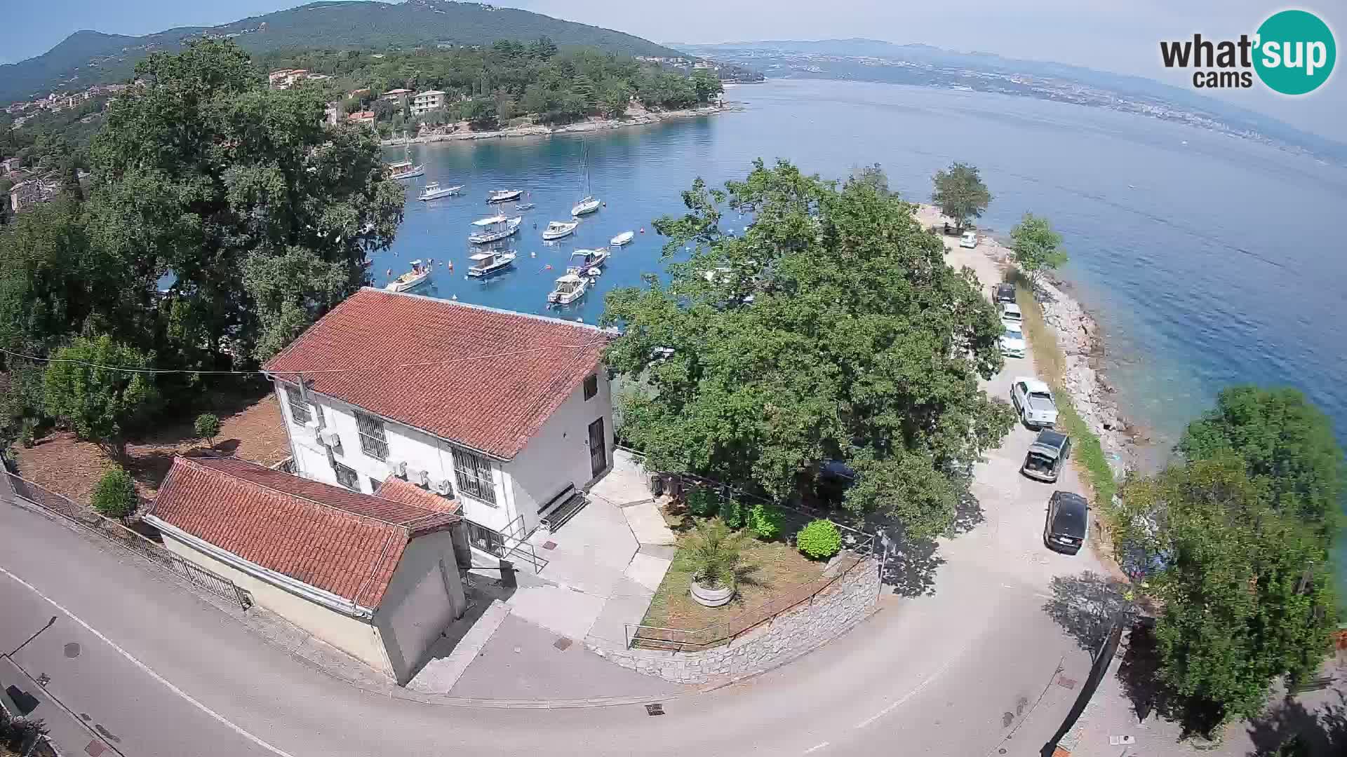 Ika Harbor Webcam – LIVE View of the Harbor and Opatija Lights