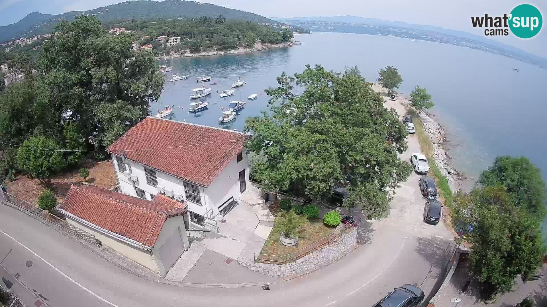 Ika Harbor Webcam – LIVE View of the Harbor and Opatija Lights