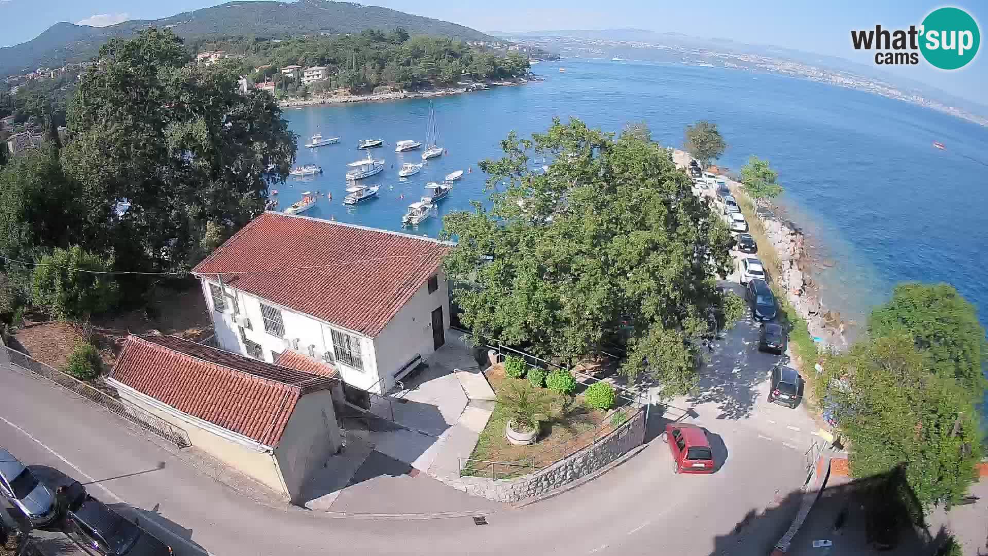 Ika Harbor Webcam – LIVE View of the Harbor and Opatija Lights
