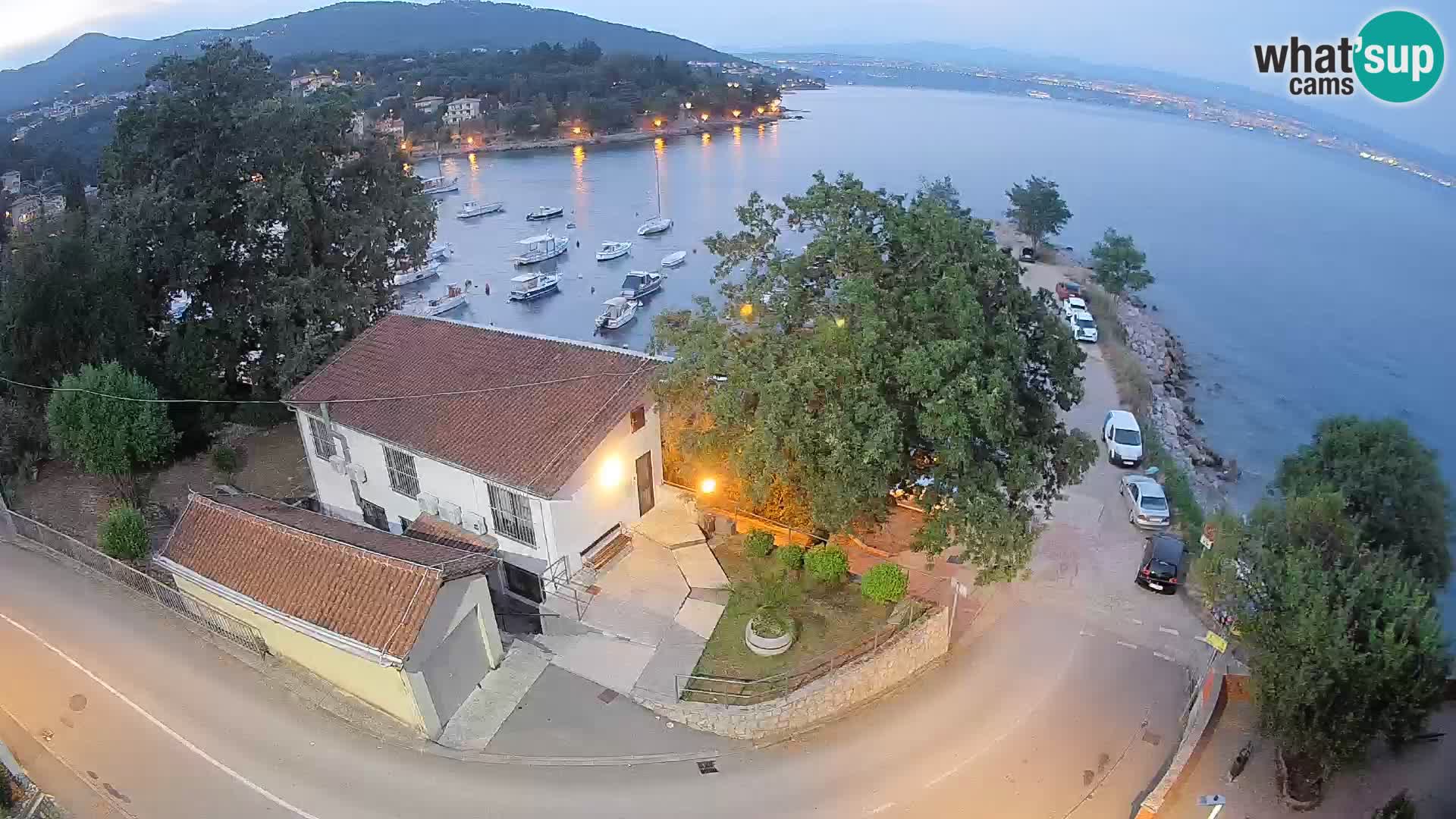 Webcam puerto de Ika – Vista en directo y luces de Opatija