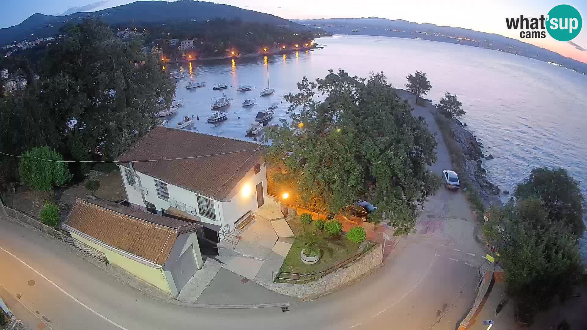 Webcam puerto de Ika – Vista en directo y luces de Opatija