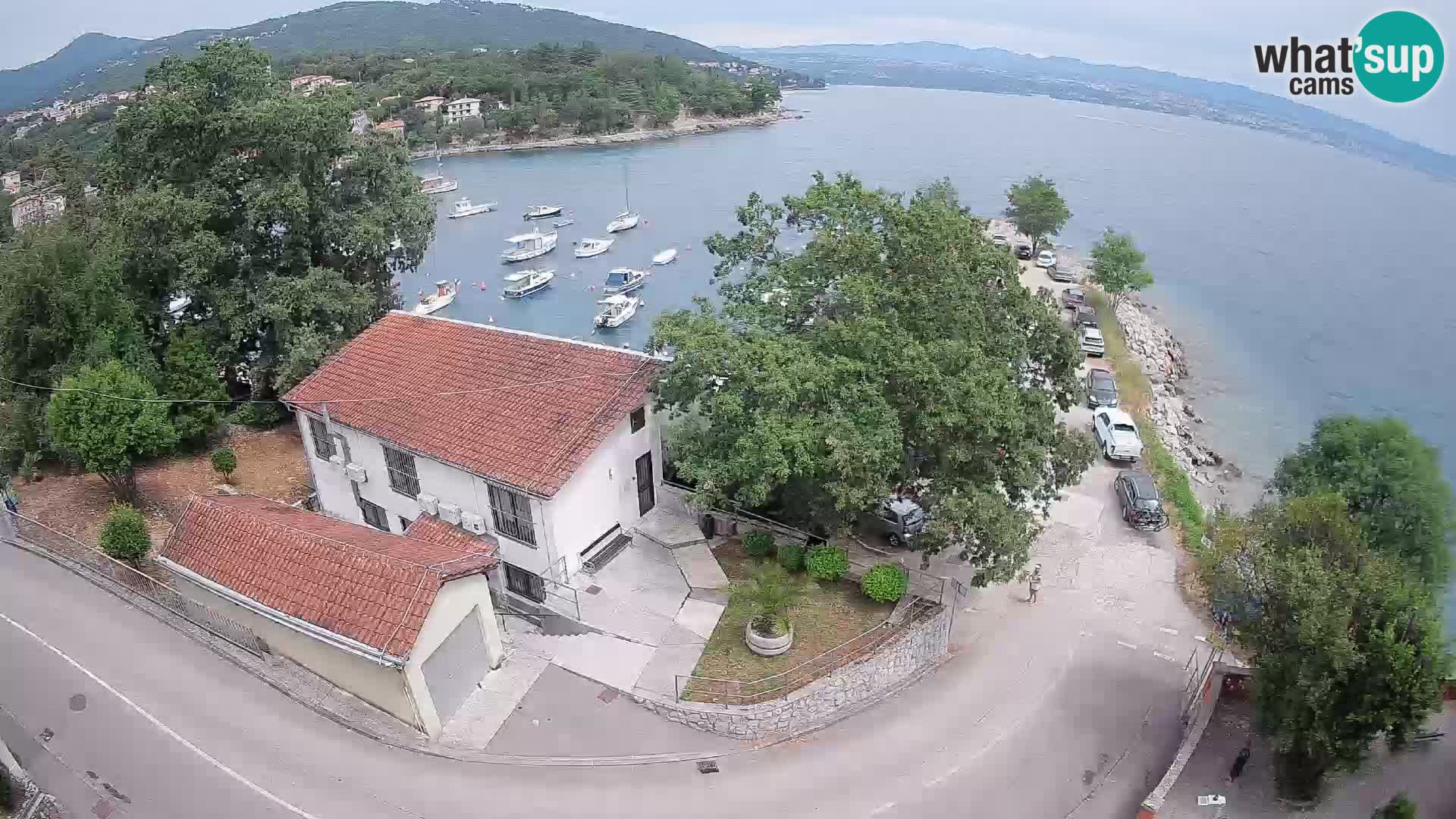 Ika Harbor Webcam – LIVE View of the Harbor and Opatija Lights