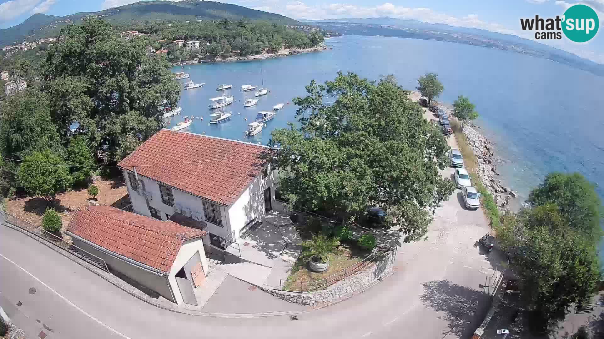 Ika Harbor Webcam – LIVE View of the Harbor and Opatija Lights