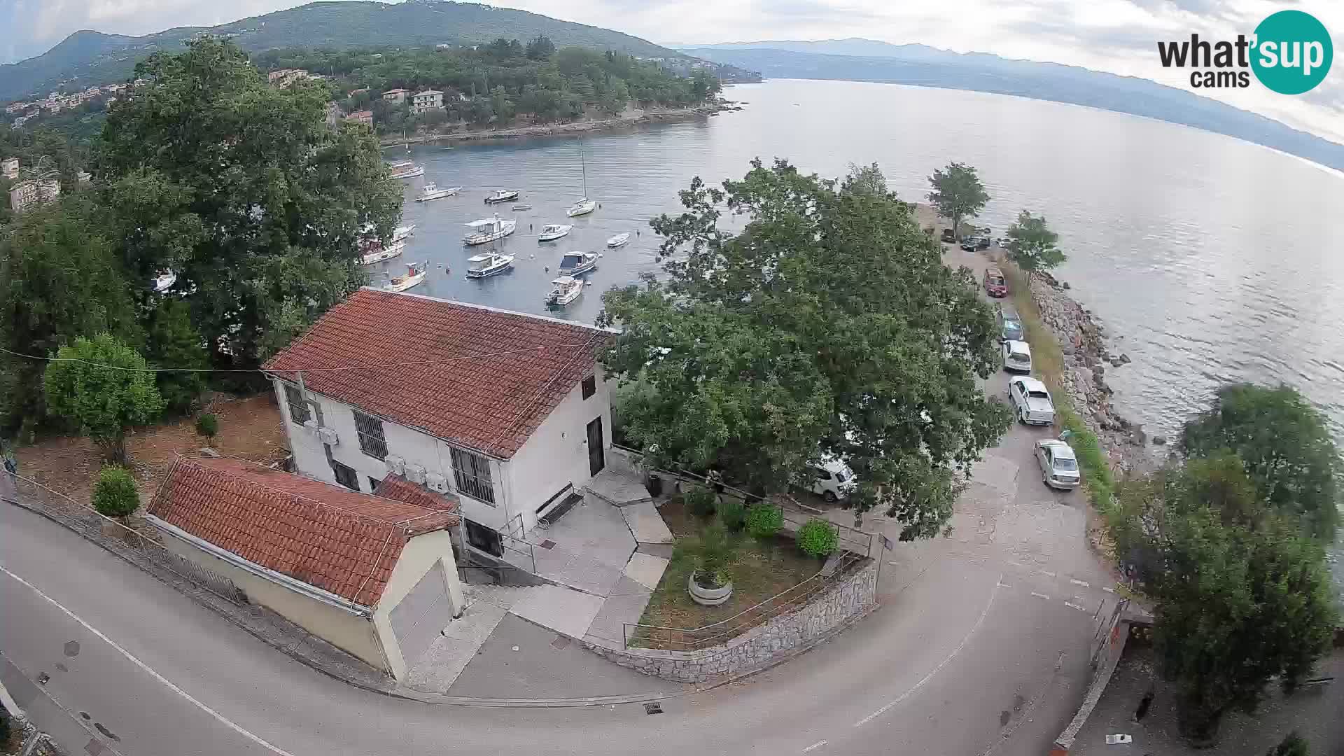 Ika Harbor Webcam – LIVE View of the Harbor and Opatija Lights
