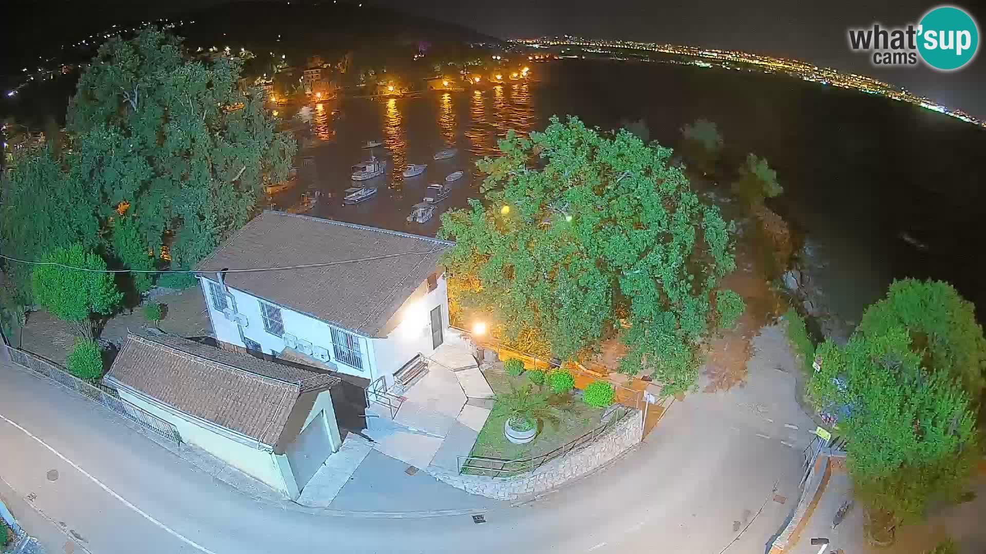 Webcam porto Ika – Vista LIVE sul porto e le luci di Opatija
