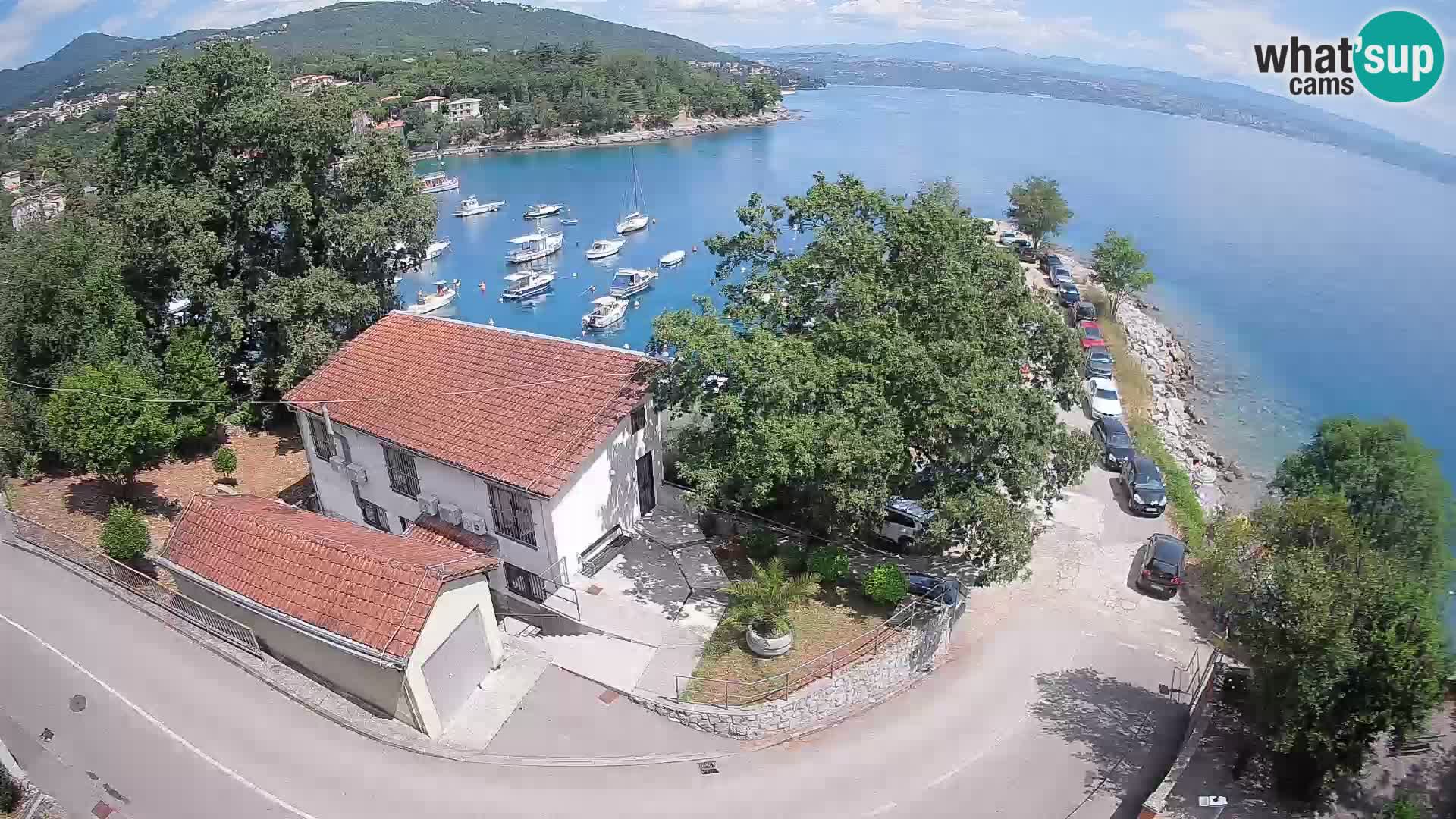 Ika Harbor Webcam – LIVE View of the Harbor and Opatija Lights