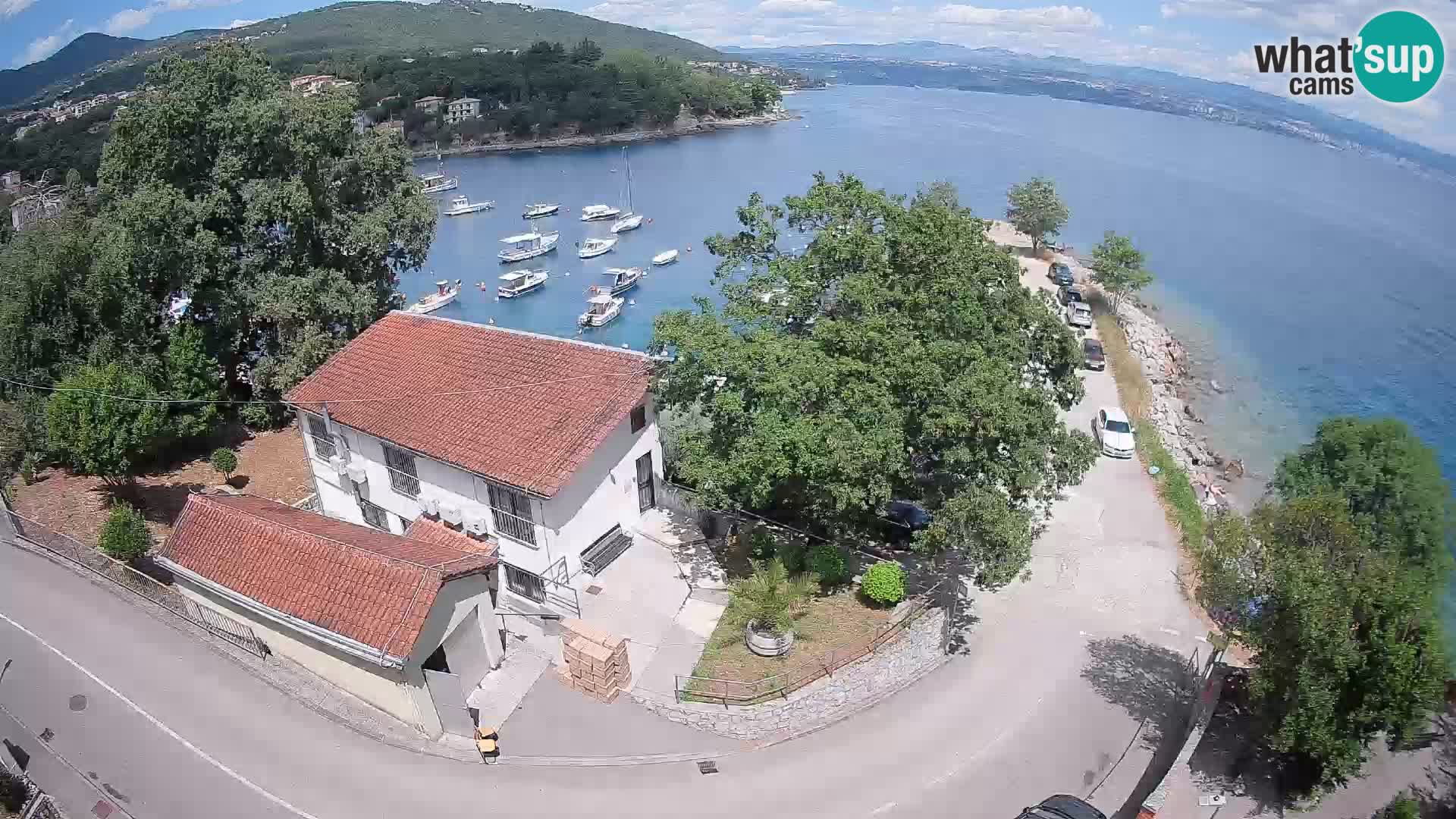 Ika Harbor Webcam – LIVE View of the Harbor and Opatija Lights