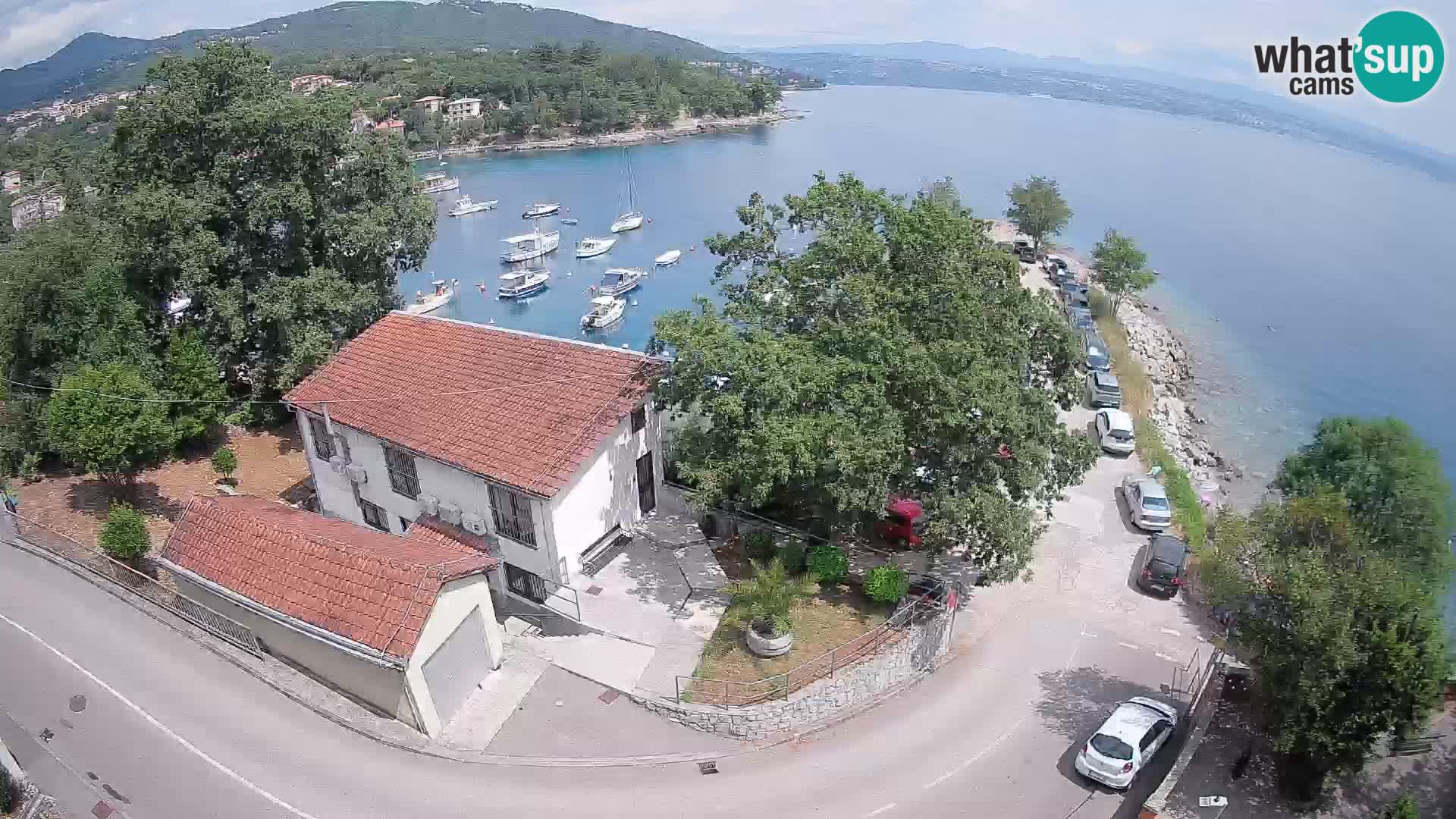 Ika Harbor Webcam – LIVE View of the Harbor and Opatija Lights