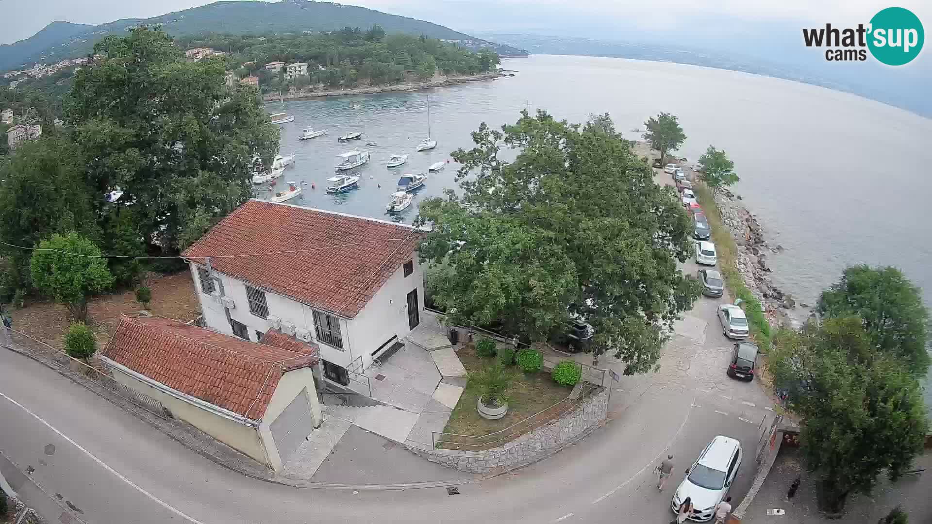 Ika Harbor Webcam – LIVE View of the Harbor and Opatija Lights