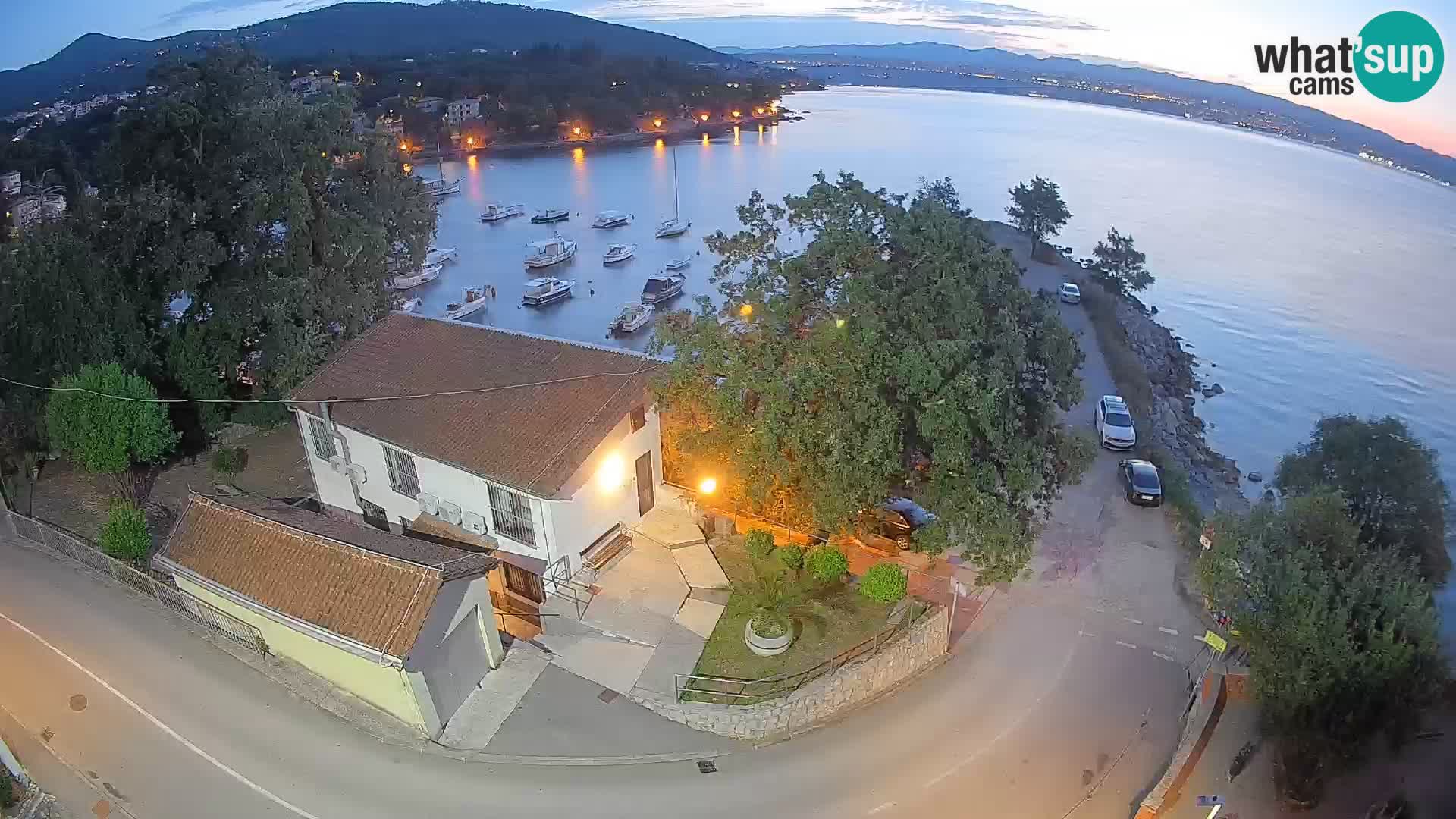 Webcam porto Ika – Vista LIVE sul porto e le luci di Opatija