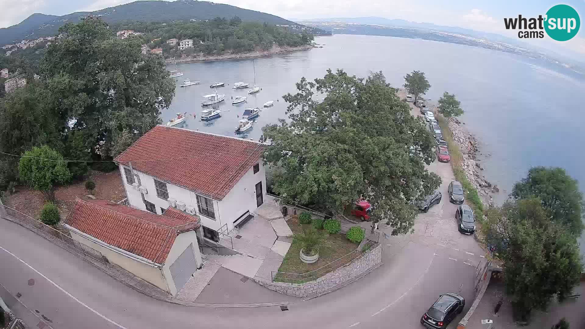 Ika Harbor Webcam – LIVE View of the Harbor and Opatija Lights